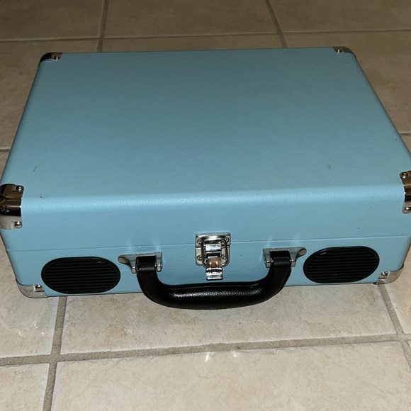 Vintage Blue Turntable/ Vinyl Record Player. - Picture 2 of 9